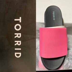 Chunky Platform Sandals Torrid Size 9WW NEW! Neon Pink